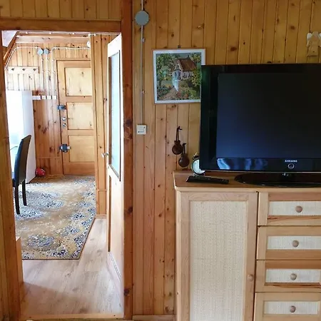 샬레 Domek Nad Jeziorem Roznowskim Tabaszowa 89