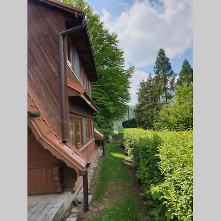 샬레 Domek Nad Jeziorem Roznowskim Tabaszowa 89 *